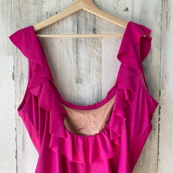 J. Crew Hot Pink Ruffle Scoopback One-Piece Swimsuit Bathing Suit Plus Size 24 - Picture 8 of 14